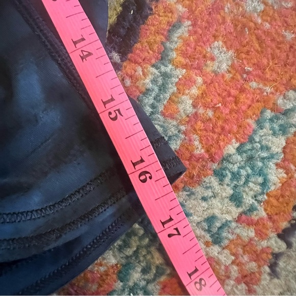 Lululemon Blue Zipper Pocket Low Rise Striped Activewear Capri Leggings Size 10 - Picture 4 of 6